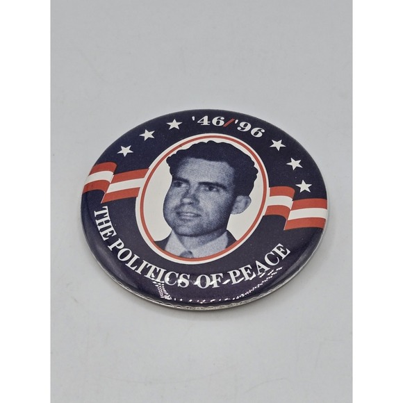 Richard Nixon "The‎ Politics of Peace" Commemorative Button - Picture 2 of 3
